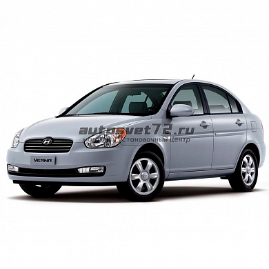 Стекло фары левое Hyundai Accent 3 2006-2011 / Verna 2 2005-2010